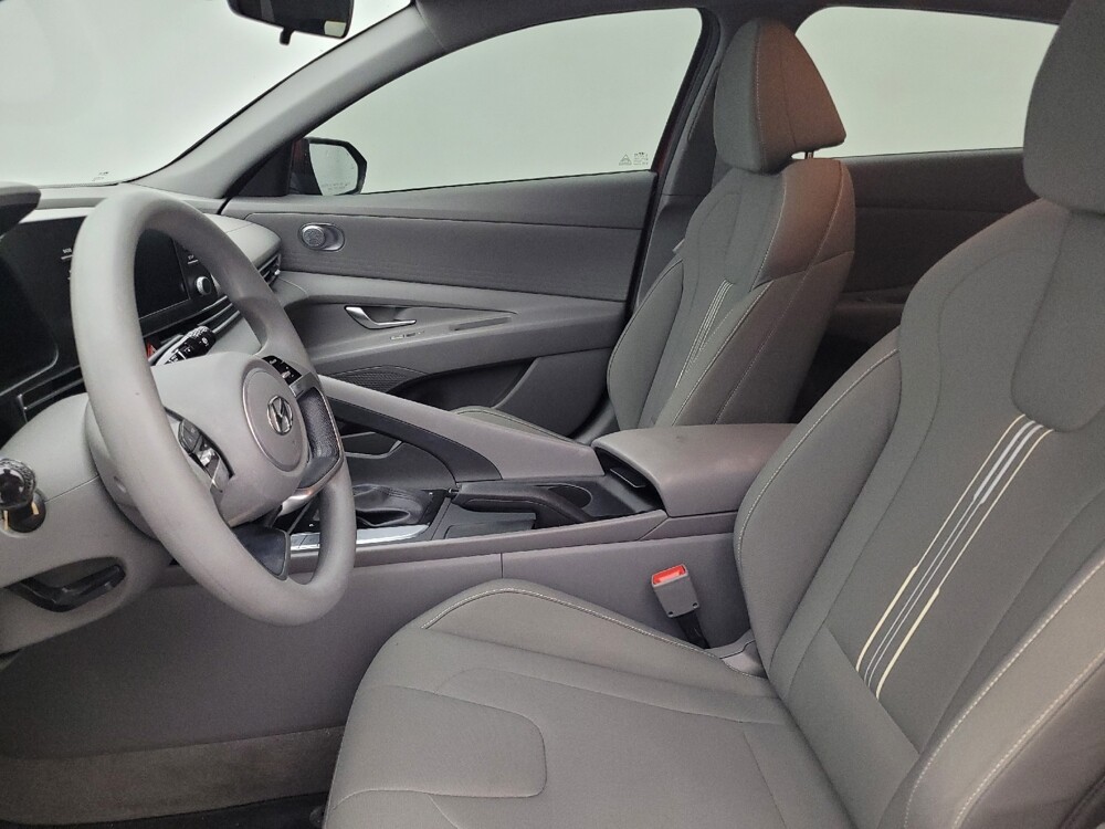 2023 Hyundai Elantra in Tallahassee, FL 32304 - 18102645 17