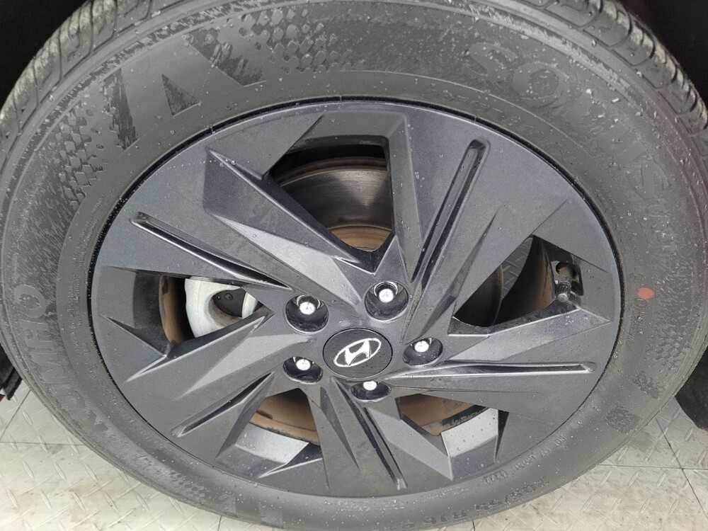 2023 Hyundai Elantra in Tallahassee, FL 32304 - 18102645 31