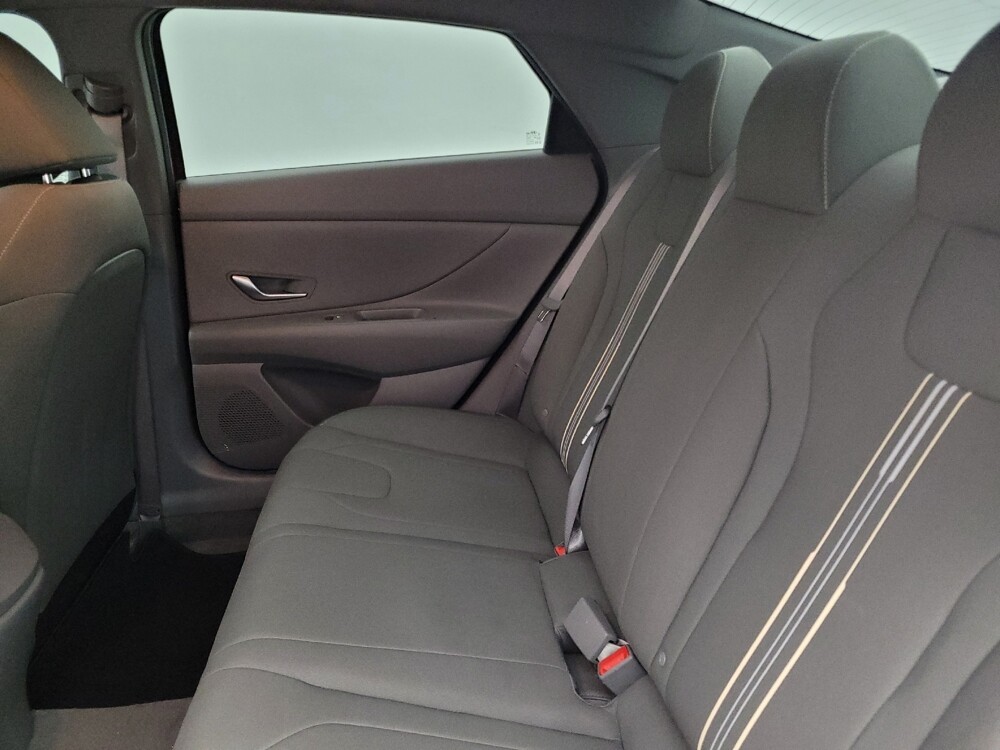 2023 Hyundai Elantra in Tallahassee, FL 32304 - 18102645 18