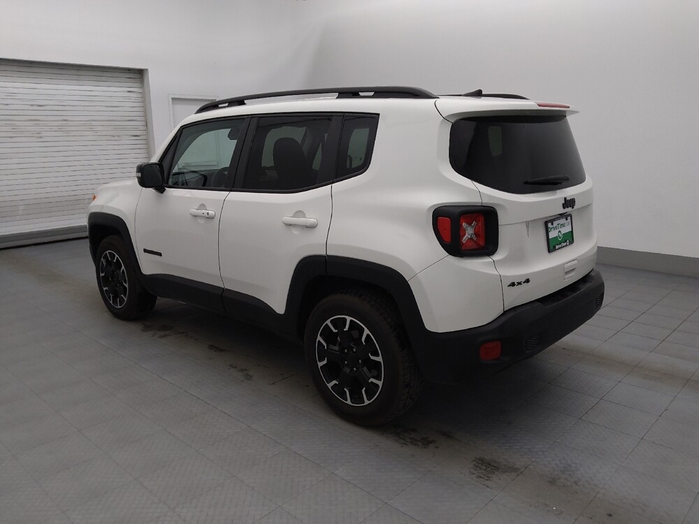 2023 Jeep Renegade in Fort Myers, FL 33907 - 18102646 3
