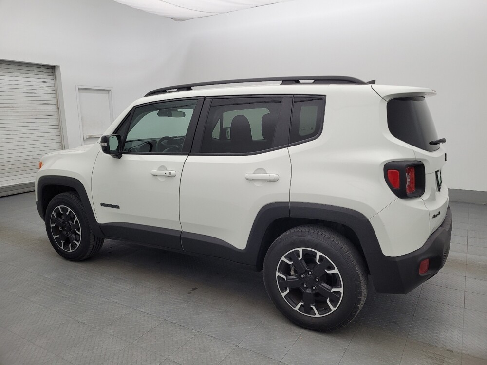 2023 Jeep Renegade in Tampa, FL 33619 - 18102647 3