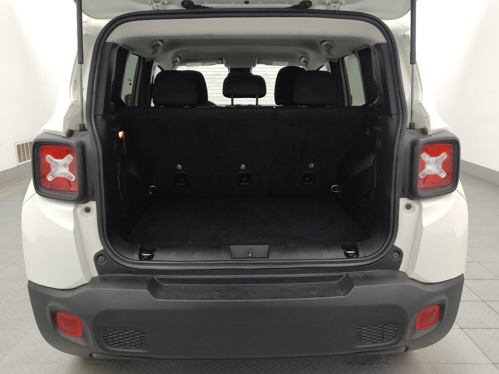 2023 Jeep Renegade in Tallahassee, FL 32304 - 18102648 29