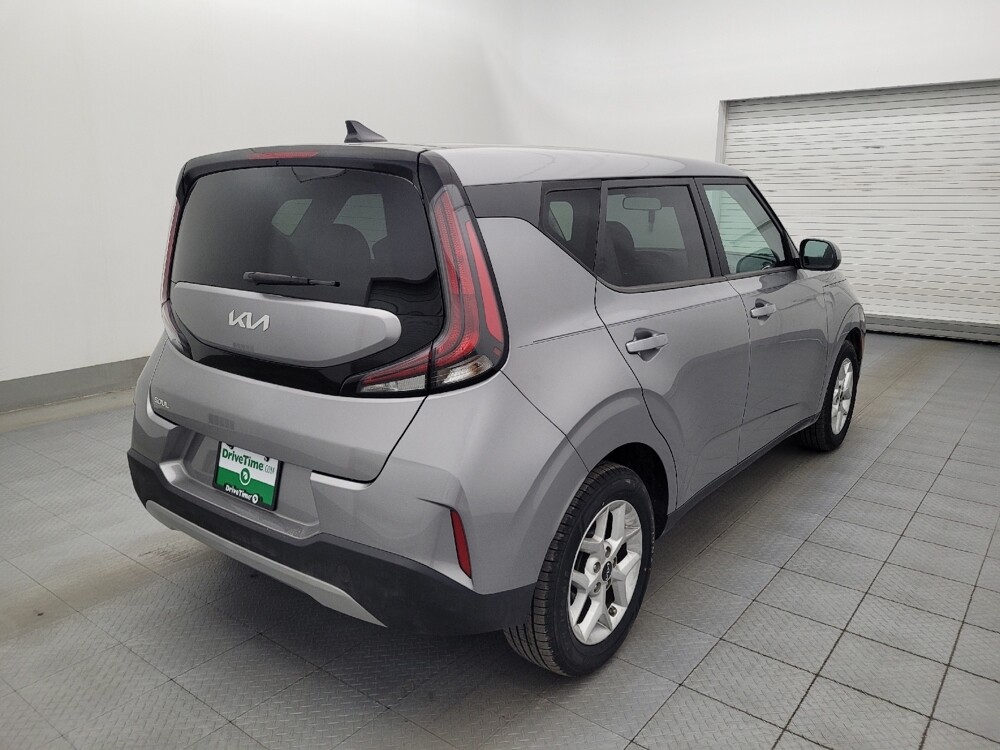 2023 Kia Soul in Tallahassee, FL 32304 - 18102656 9