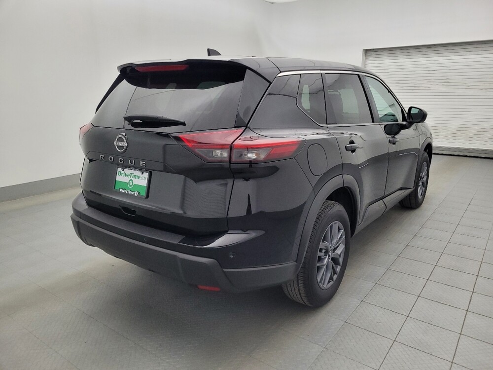 2024 Nissan Rogue in Tampa, FL 33619 - 18102659 9