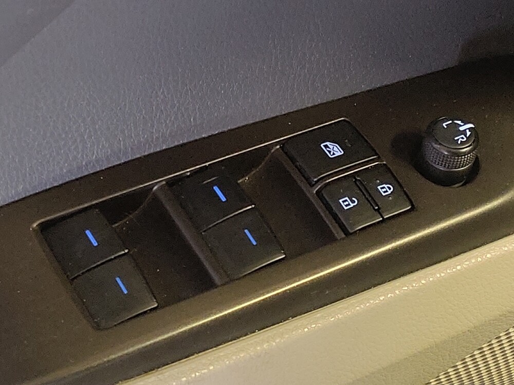 2023 Toyota Camry in Columbus, GA 31909 - 18102665 27