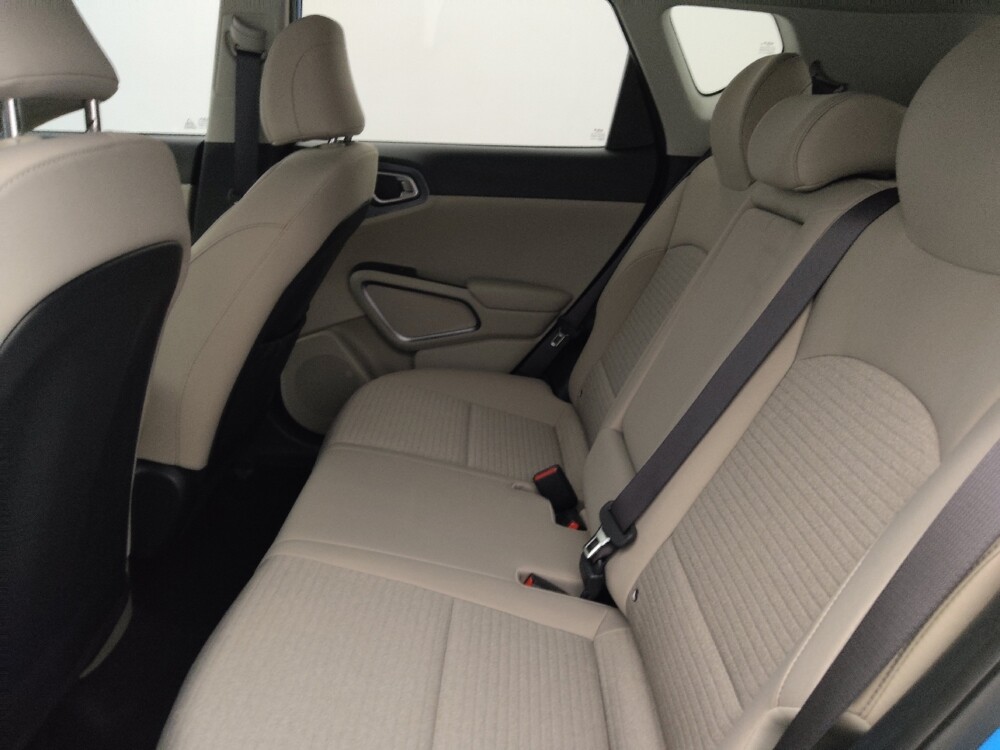 2024 Kia Soul in Columbus, GA 31909 - 18102667 18