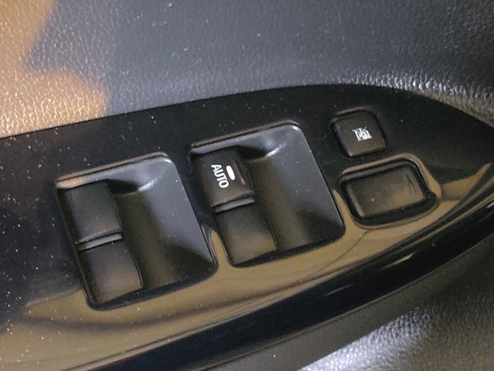 2023 Mitsubishi Eclipse Cross in Lakeland, FL 33815 - 18102669 27