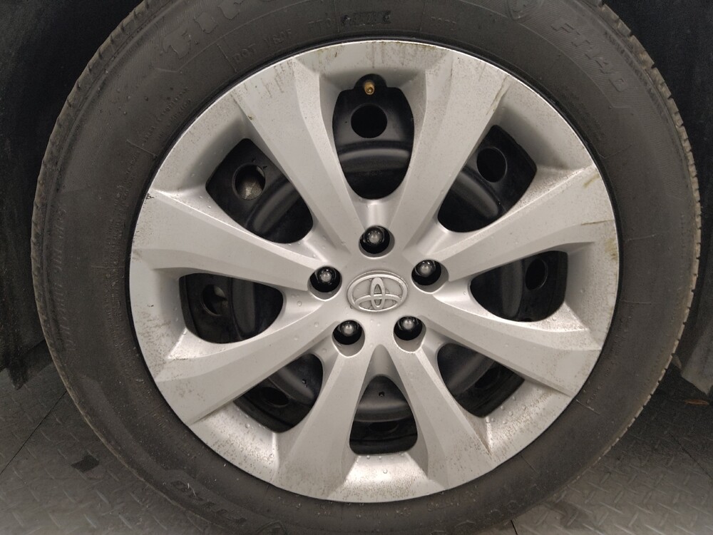 2024 Toyota Corolla in Clearwater, FL 33764 - 18102670 31