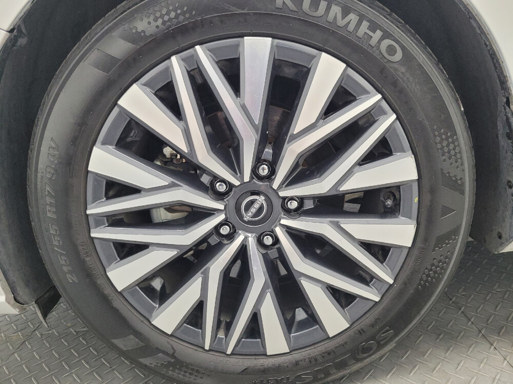 2024 Nissan Altima in Las Vegas, NV 89104 - 18102678 31