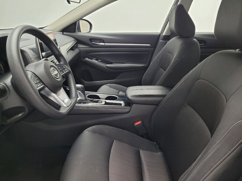 2023 Nissan Altima in Las Vegas, NV 89102 - 18102682 17