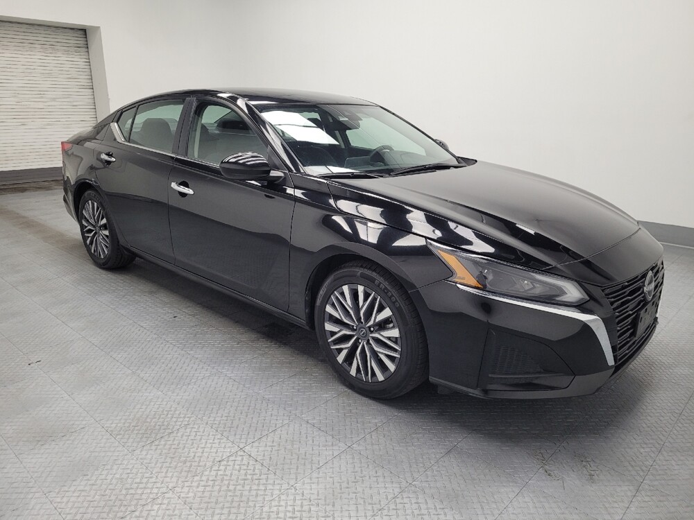 2023 Nissan Altima in Las Vegas, NV 89102 - 18102682 11