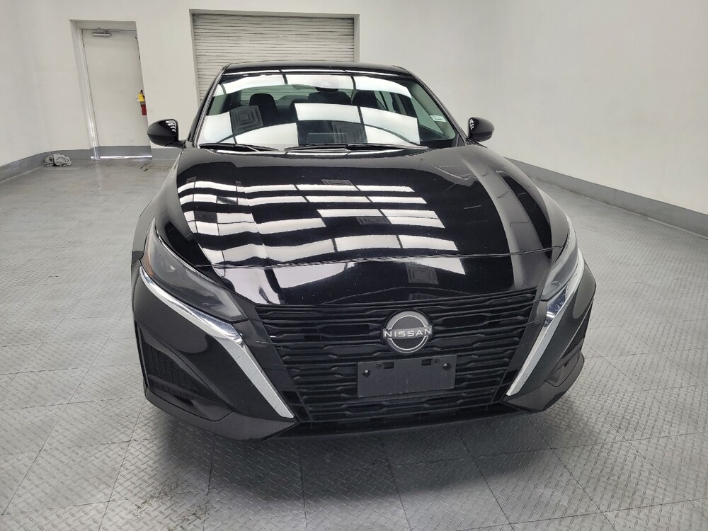 2023 Nissan Altima in Las Vegas, NV 89102 - 18102682 14