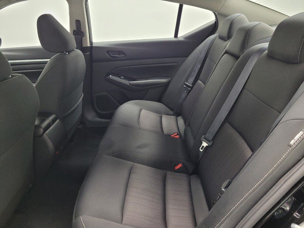 2023 Nissan Altima in Las Vegas, NV 89102 - 18102682 18