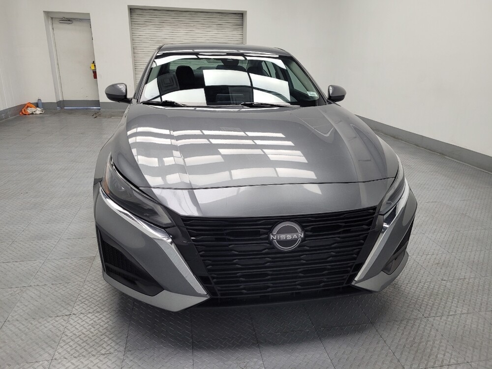 2023 Nissan Altima in Las Vegas, NV 89104 - 18102684 14