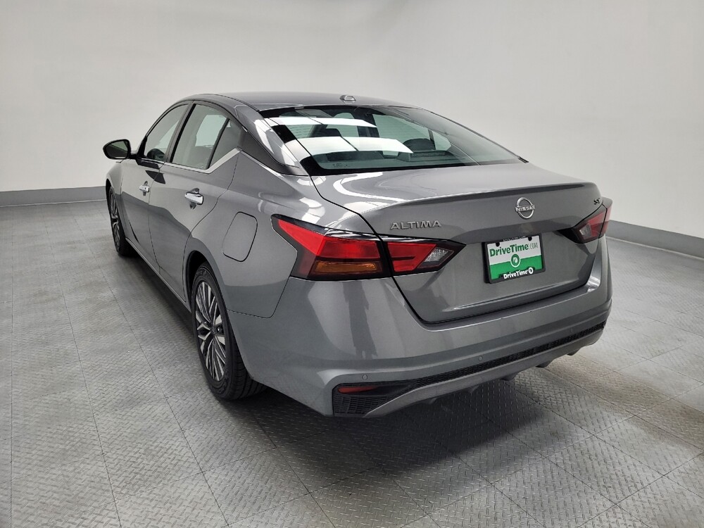 2023 Nissan Altima in Las Vegas, NV 89104 - 18102684 5