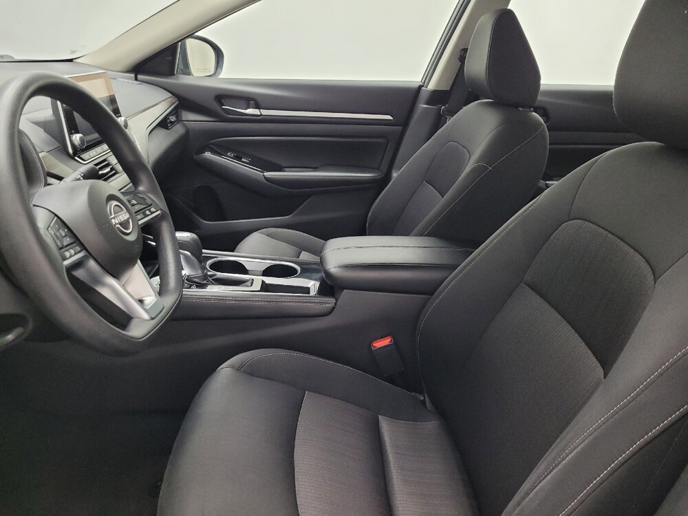 2023 Nissan Altima in Las Vegas, NV 89104 - 18102684 17