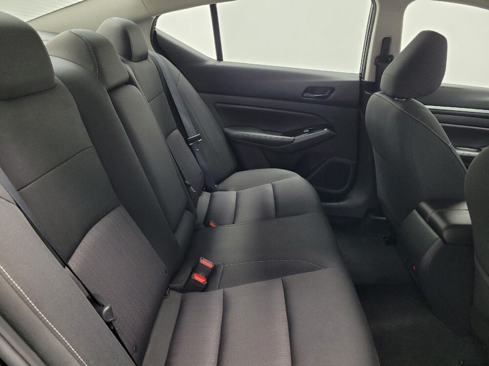 2023 Nissan Altima in Las Vegas, NV 89102 - 18102685 19