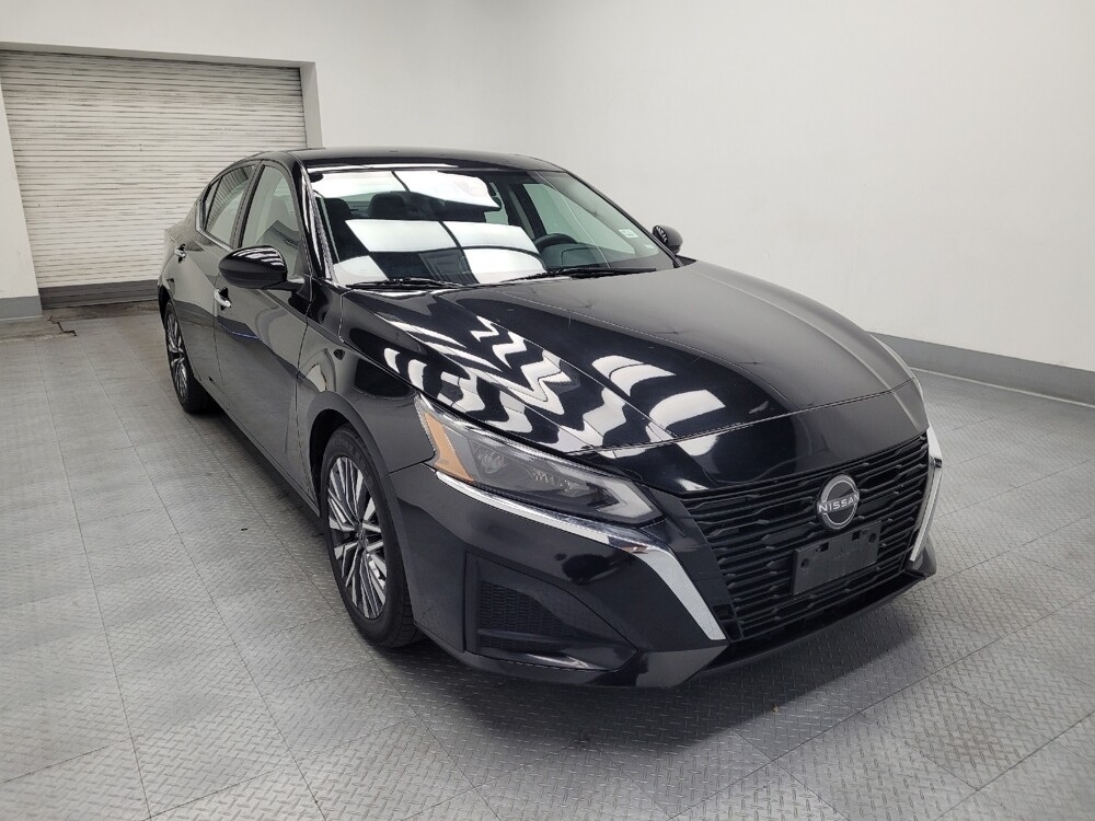 2023 Nissan Altima in Las Vegas, NV 89102 - 18102685 13