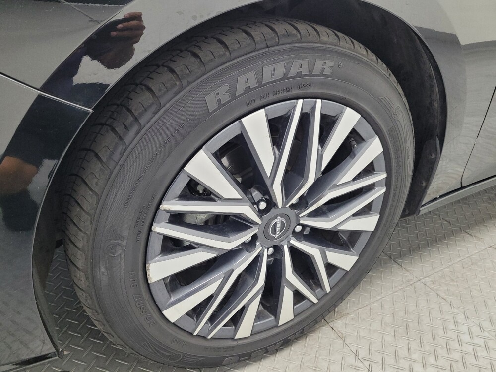 2023 Nissan Altima in Las Vegas, NV 89102 - 18102685 31