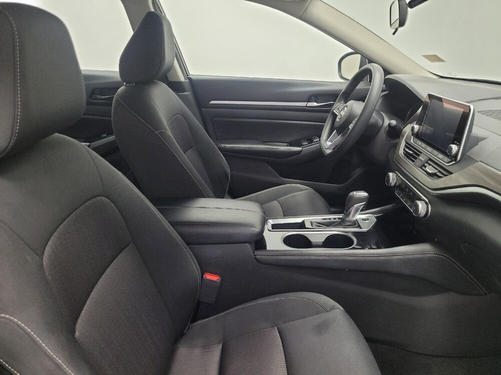 2023 Nissan Altima in Las Vegas, NV 89104 - 18102689 21