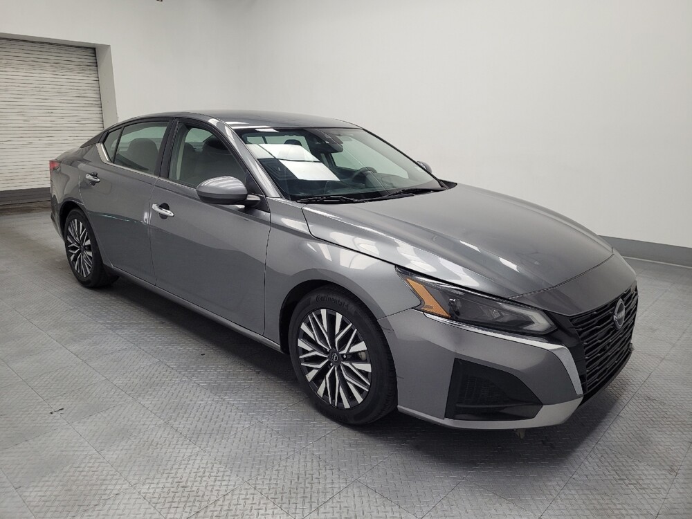 2023 Nissan Altima in Las Vegas, NV 89104 - 18102691 11