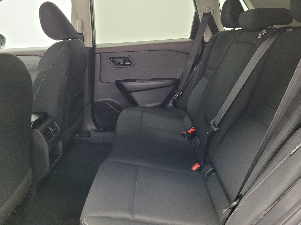 2023 Nissan Rogue in Las Vegas, NV 89102 - 18102706 18