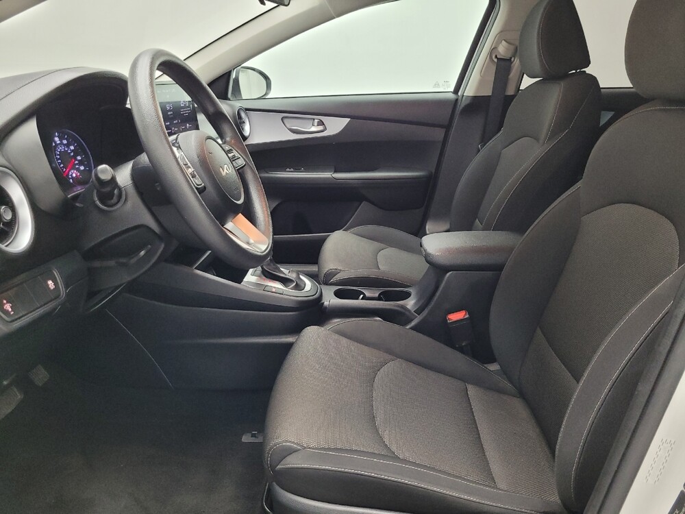 2024 Kia Forte in Las Vegas, NV 89104 - 18102713 17