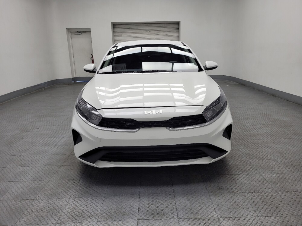 2024 Kia Forte in Las Vegas, NV 89104 - 18102713 14