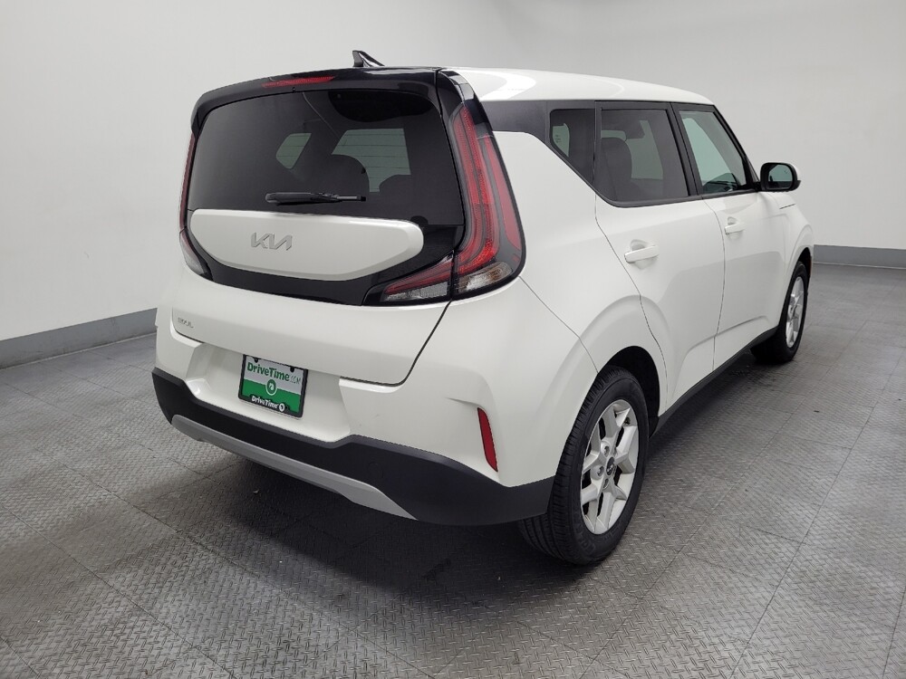 2023 Kia Soul in Las Vegas, NV 89104 - 18102722 9