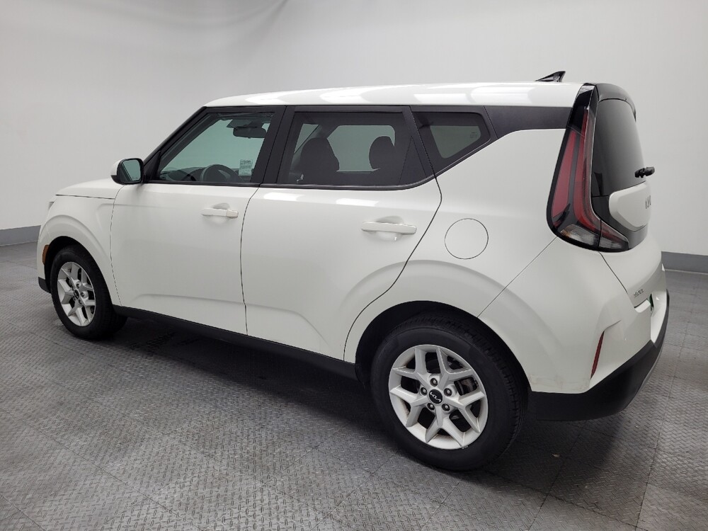2023 Kia Soul in Las Vegas, NV 89104 - 18102722 3