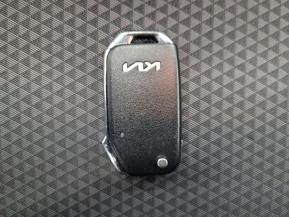 2023 Kia Soul in Las Vegas, NV 89104 - 18102722 32