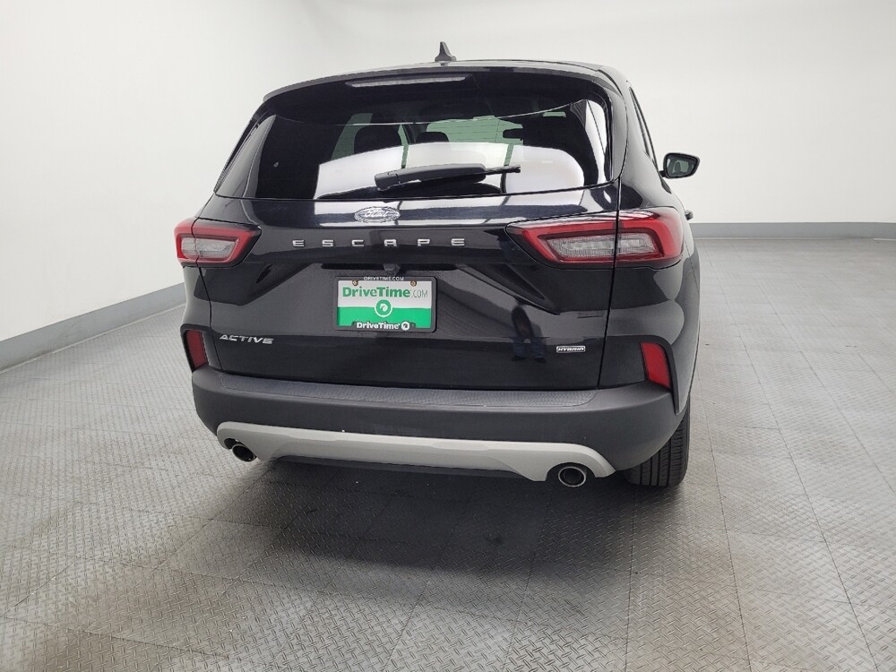 2023 Ford Escape in Las Vegas, NV 89104 - 18102724 7