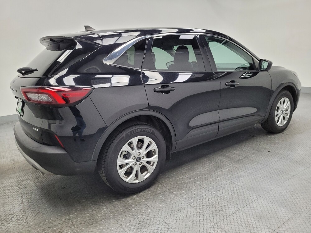 2023 Ford Escape in Las Vegas, NV 89104 - 18102724 10