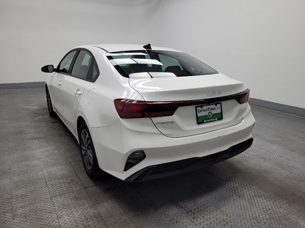 2023 Kia Forte in Las Vegas, NV 89104 - 18102731 5