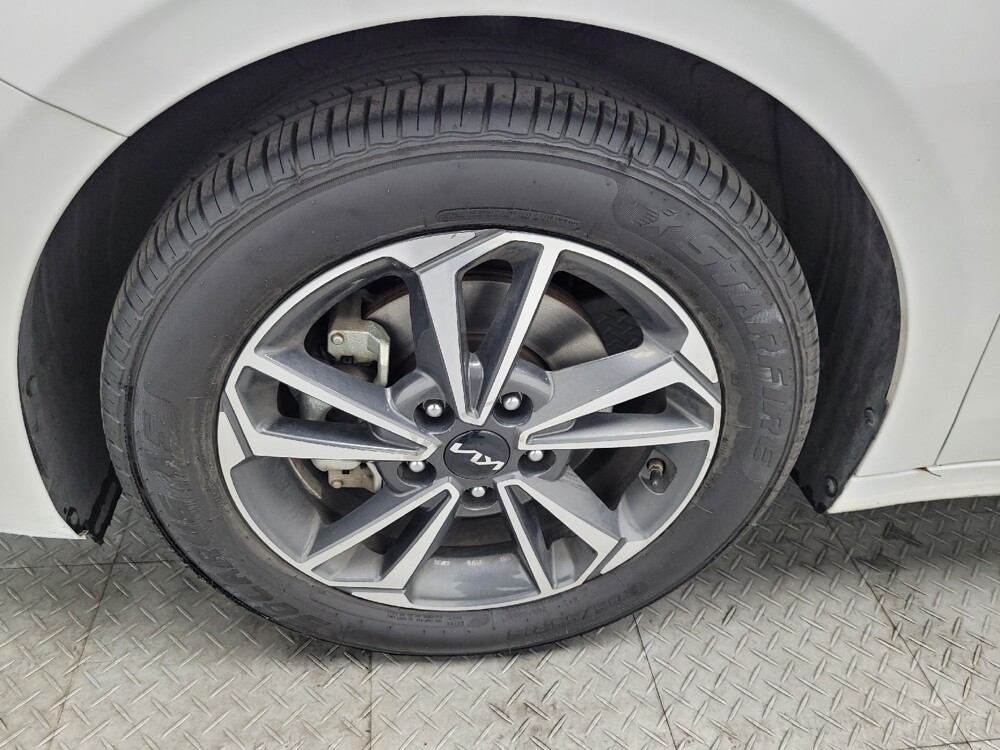 2023 Kia Forte in Las Vegas, NV 89104 - 18102731 31