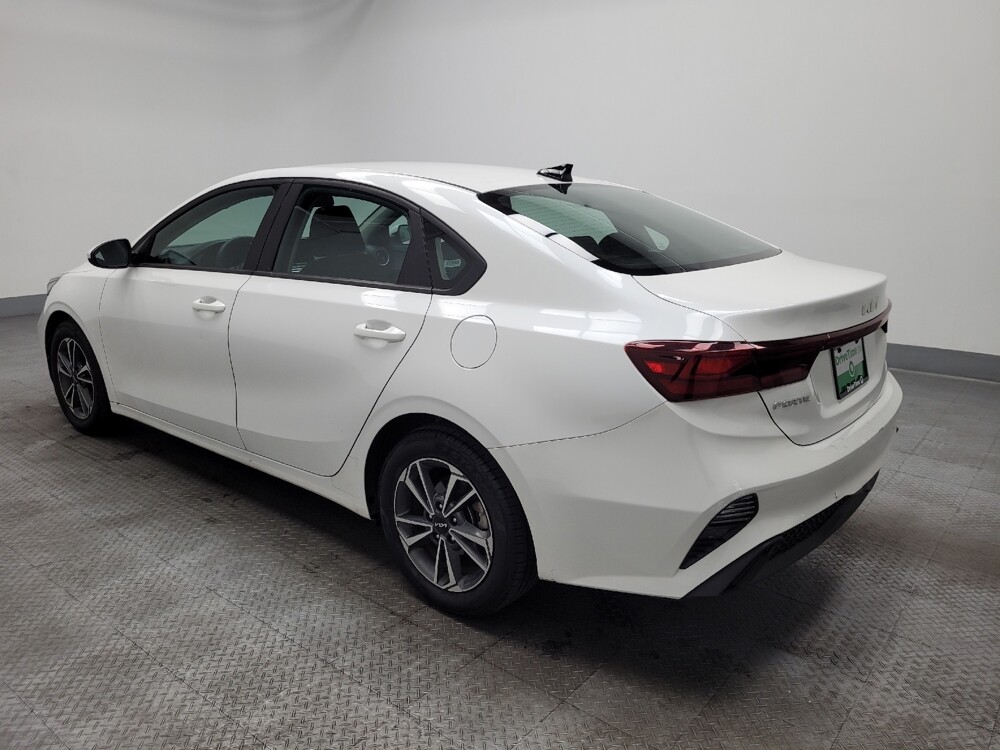 2023 Kia Forte in Las Vegas, NV 89104 - 18102731 3