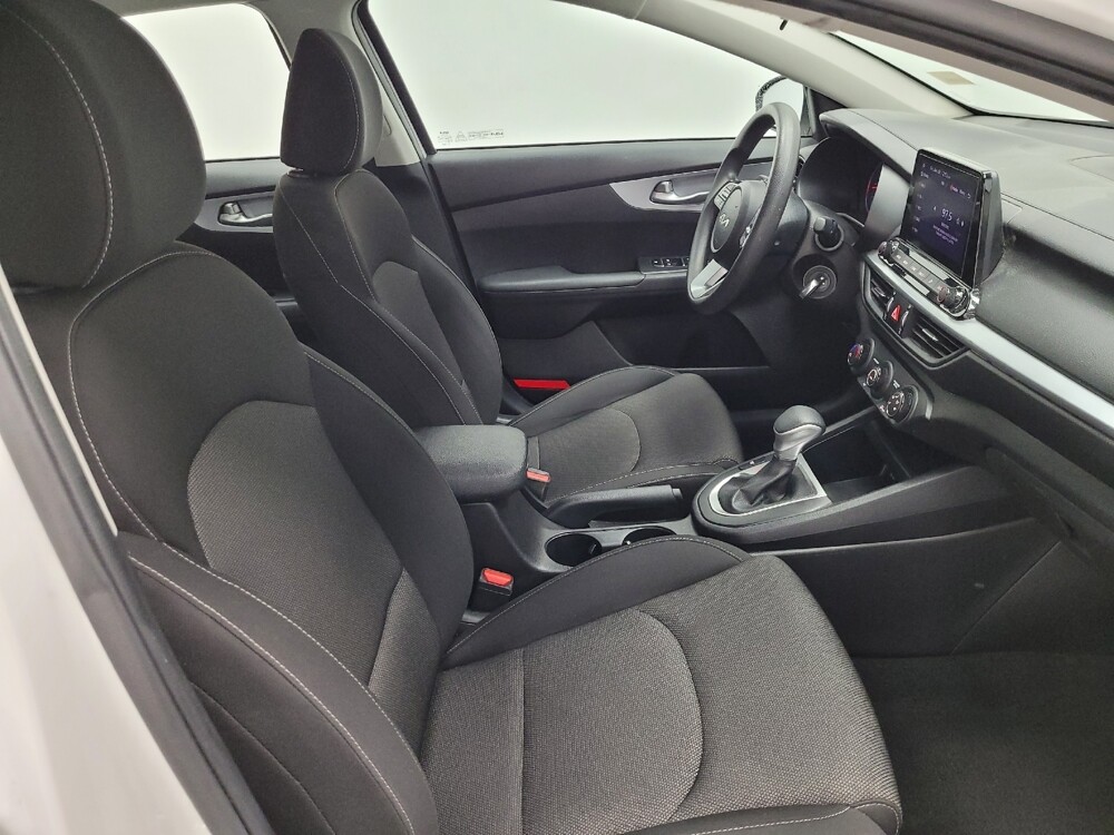 2023 Kia Forte in Las Vegas, NV 89104 - 18102731 21