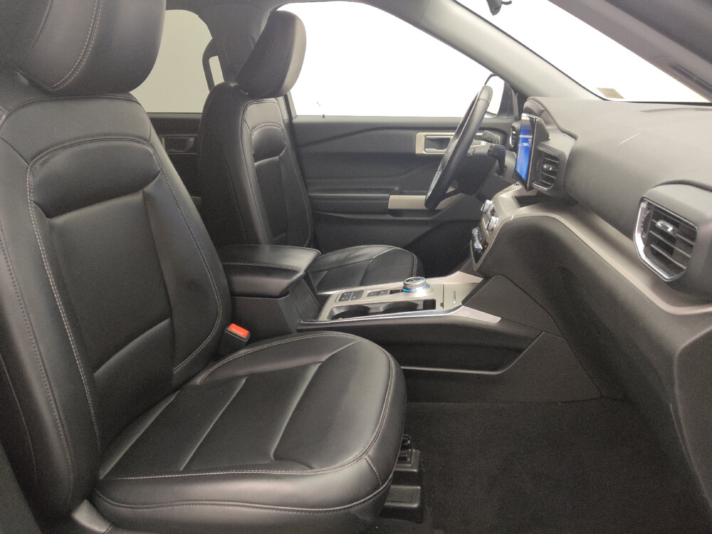 2023 Ford Explorer in Salem, VA 24153 - 18102736 21