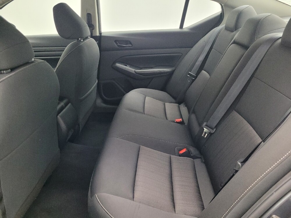 2024 Nissan Altima in Gainesville, FL 32609 - 18102770 18