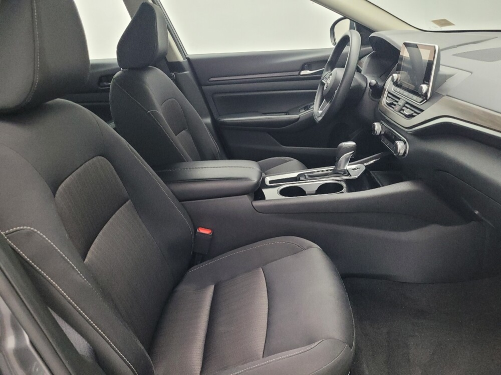 2024 Nissan Altima in Gainesville, FL 32609 - 18102770 21