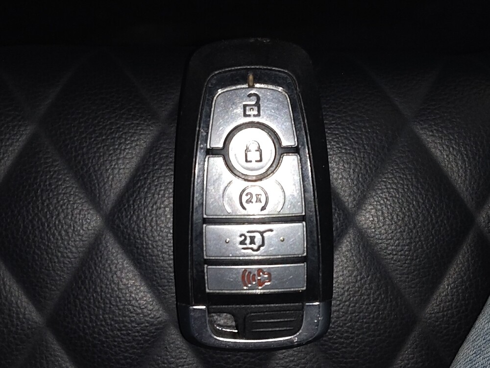 2024 Ford Edge in Savannah, GA 31419 - 18102780 32