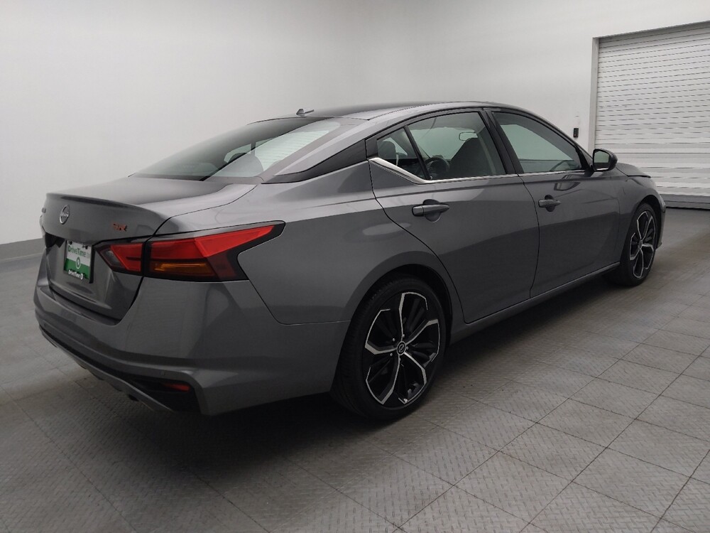 2024 Nissan Altima in Lauderdale Lakes, FL 33313 - 18102804 10