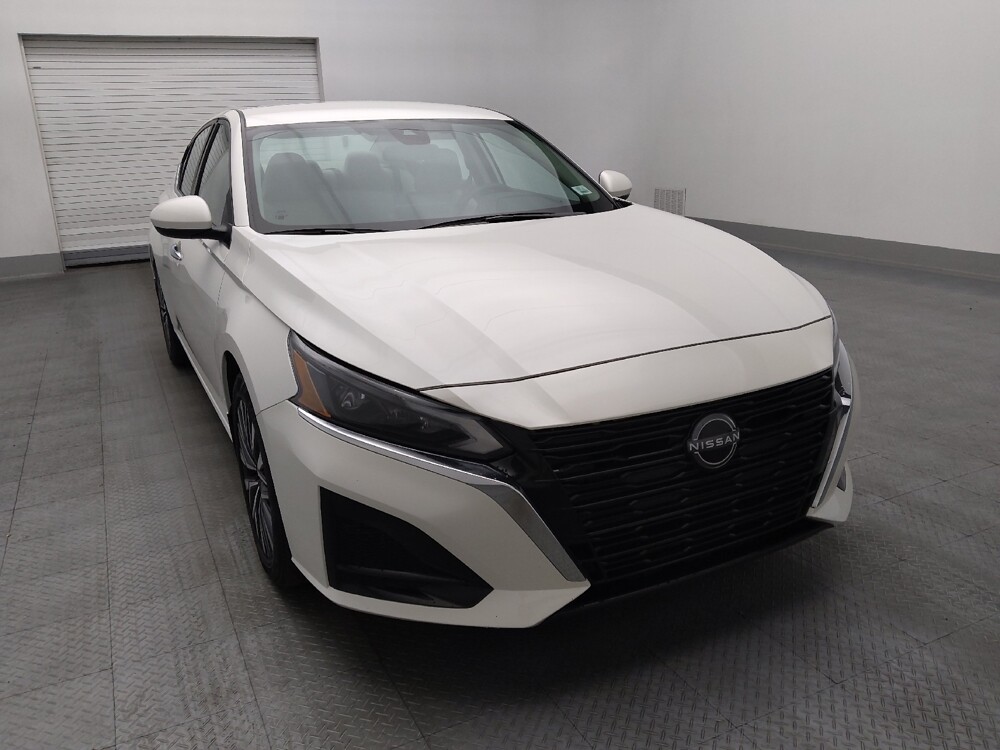 2023 Nissan Altima in Lauderdale Lakes, FL 33313 - 18102820 14