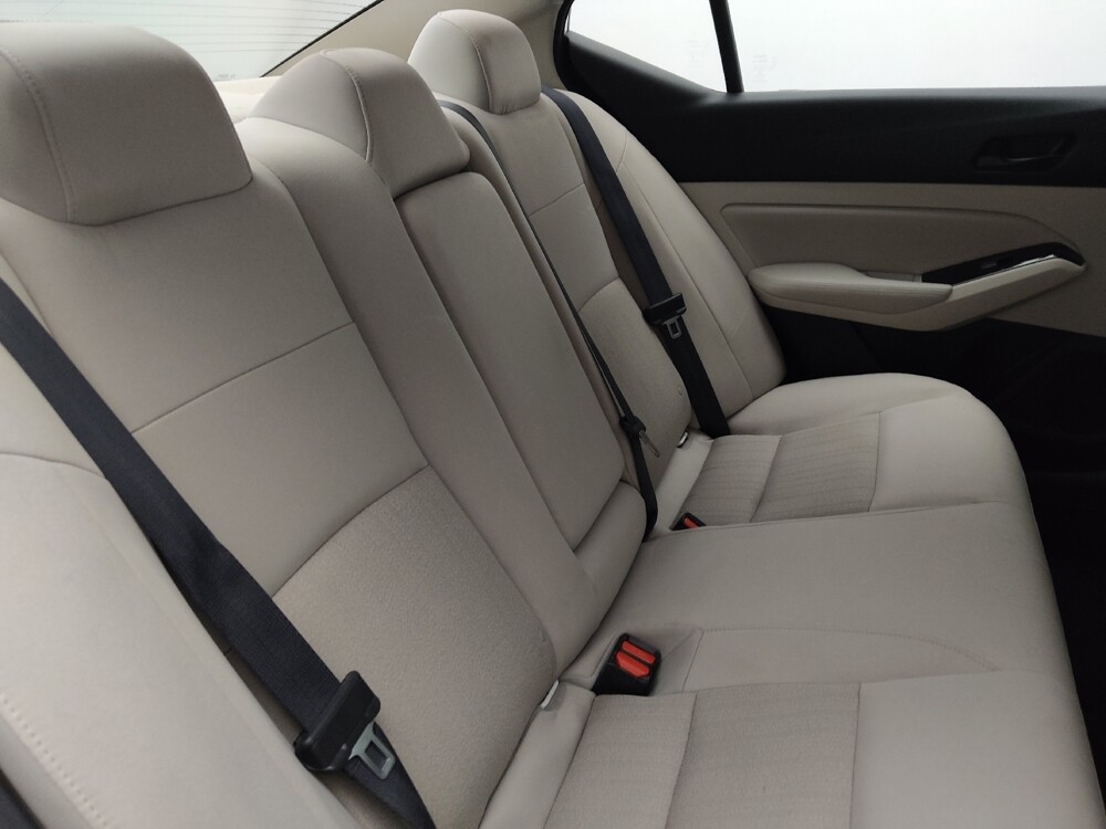 2023 Nissan Altima in Lauderdale Lakes, FL 33313 - 18102820 19