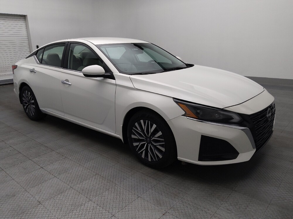 2023 Nissan Altima in Lauderdale Lakes, FL 33313 - 18102820 11