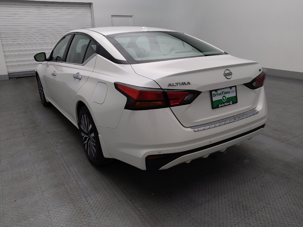 2023 Nissan Altima in Lauderdale Lakes, FL 33313 - 18102820 5