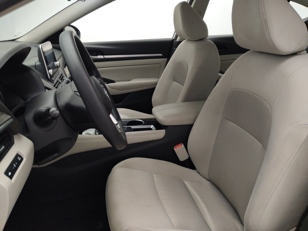 2023 Nissan Altima in Lauderdale Lakes, FL 33313 - 18102820 17