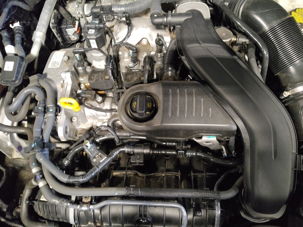 2023 Volkswagen Taos in Miami, FL 33157 - 18102836 30