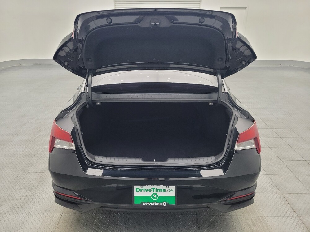 2023 Hyundai Elantra in Jacksonville, FL 32210 - 18102840 29