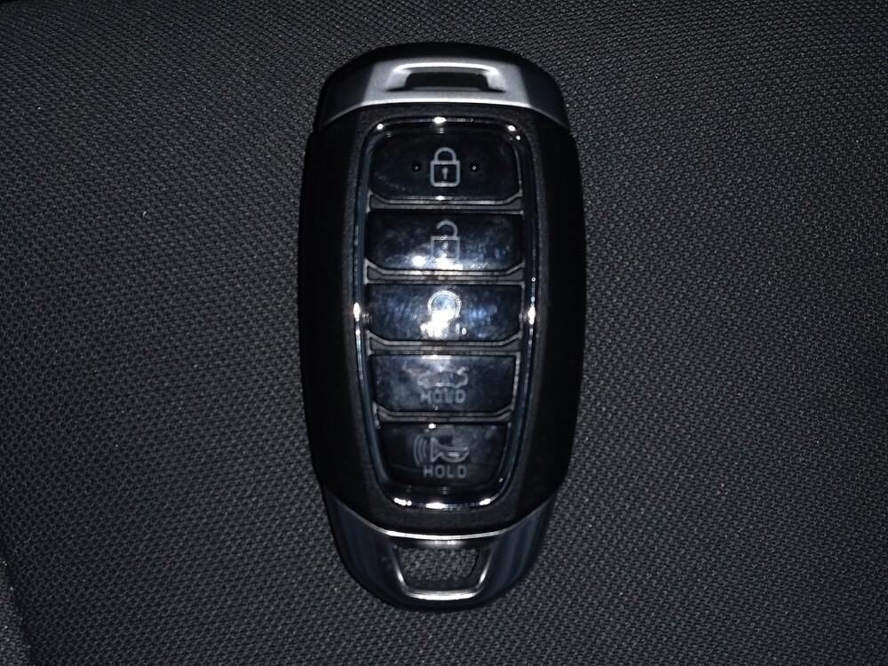 2023 Hyundai Elantra in Jacksonville, FL 32210 - 18102840 32